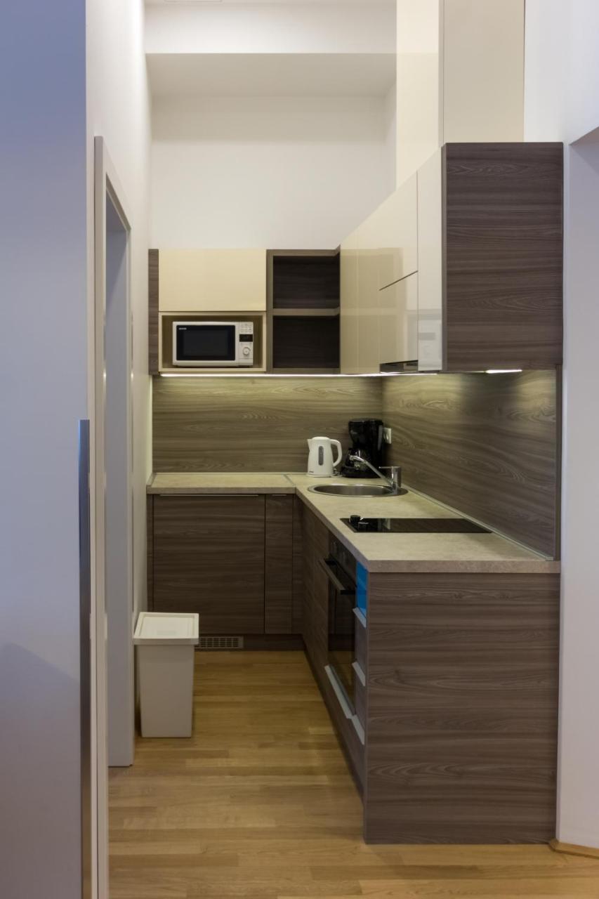 Debo Apartments Naehe Westbahnhof - Contactless Check In Bécs Kültér fotó