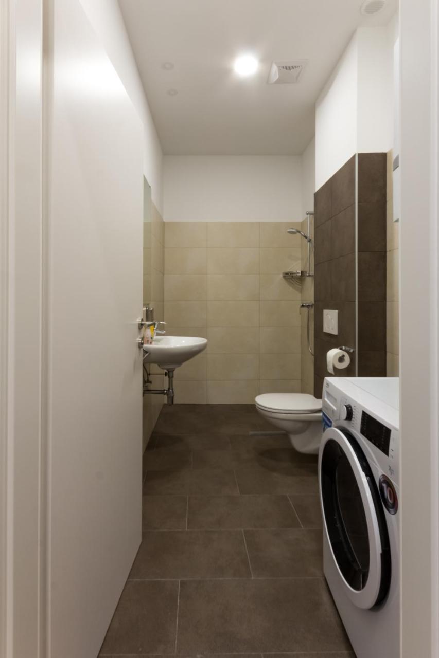Debo Apartments Naehe Westbahnhof - Contactless Check In Bécs Kültér fotó
