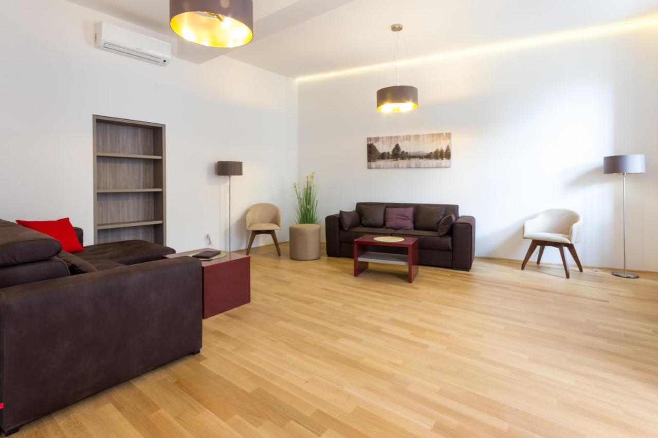 Debo Apartments Naehe Westbahnhof - Contactless Check In Bécs Kültér fotó
