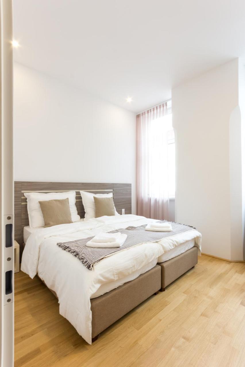 Debo Apartments Naehe Westbahnhof - Contactless Check In Bécs Kültér fotó